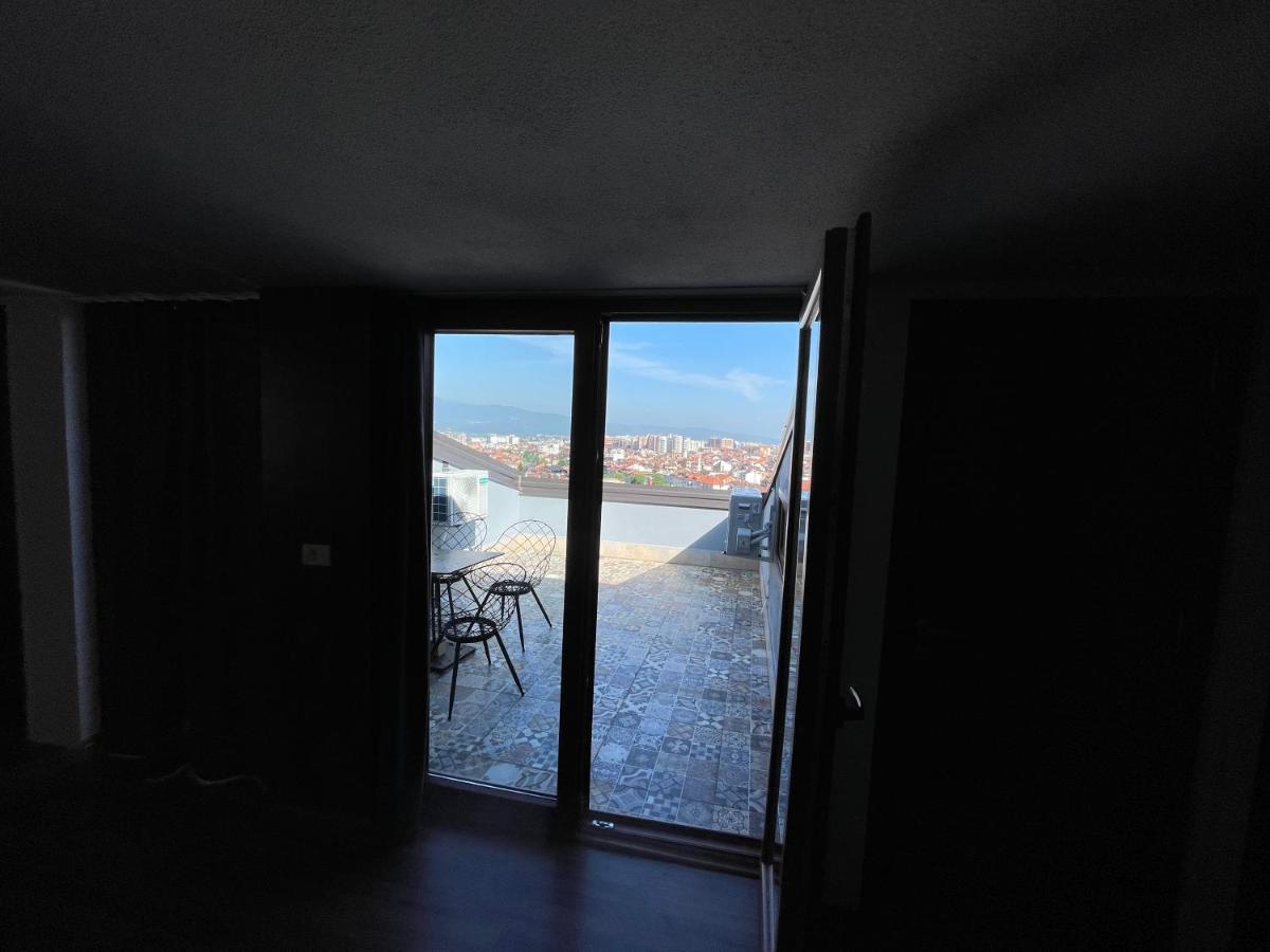 פריזרן Hotel Hiserra מראה חיצוני תמונה
